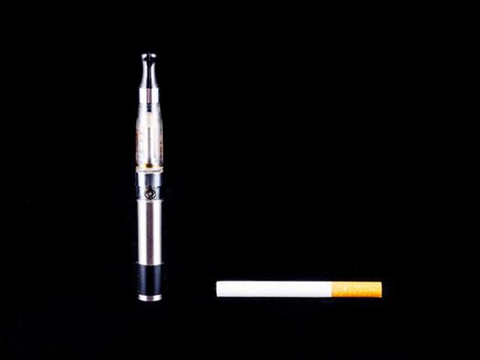 syntetyczna nikotyna sprawi, że elektroniczny papieros będzie wolny od tytoniu
