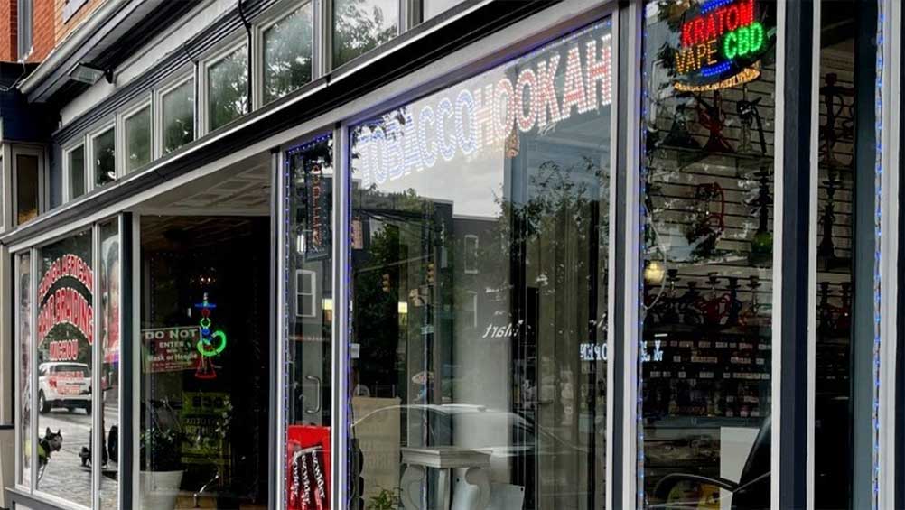 Baltimore przenosi się do stref sklepów z artykułami tytoniowymi, ustala minimalną odległość od szkół